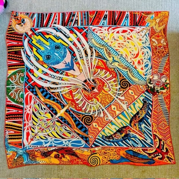 NWT HERMES KAWA ORA BY TE RANGITU NETANA 140X140 CASHMERE SILK SHAWL SCARF STOLE - Picture 1 of 15
